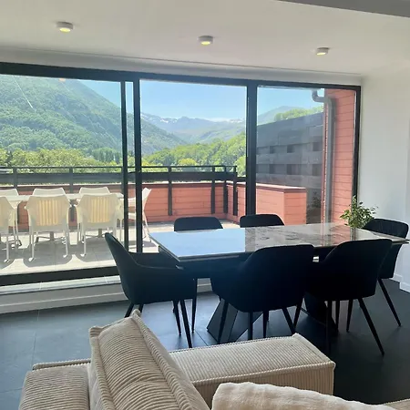 Penthouse Sanctuaire A * Lourdes